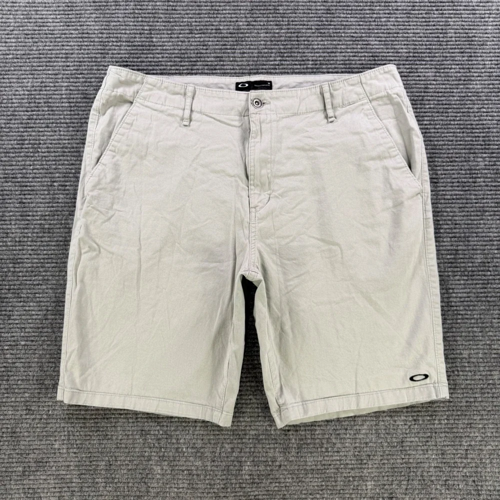 Oakley Regular Fit Chino‎ Shorts Mens 38 Khaki Tan Flat Front Casual Cotton